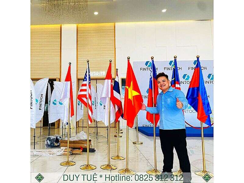 Xưởng may cờ Duy Tuệ